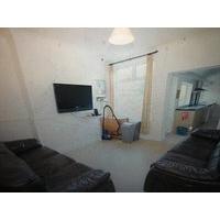 Large Attic Room available in 6 bedroom student house, Hewson Road