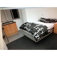 Large En suite Student Rooms available