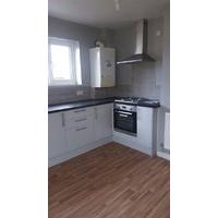 LARGE DOUBLE ROOM TO RENT IN DETACHED BUNGALOW IN HELLESDON