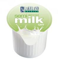 Lakeland Semi-Skimmed Milk Pots Pack of 120 A00879