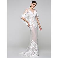 LAN TING BRIDE Trumpet / Mermaid Wedding Dress - Glamorous Dramatic See-Through Sweep / Brush Train Bateau Tulle with Appliques