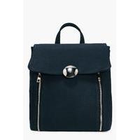 Large Circle Clasp Zip Detail Backpack - black