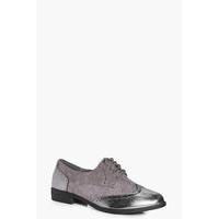 Lace Up Brogue - grey