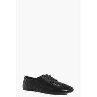 Lace Up Brogue - black