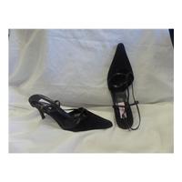 ladies casual black shoes kurt geiger caravela size 5 black slingbacks