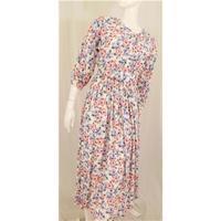 Laura Ashley Vintage 1980\'s \'Spring Clean\' Dress Size 10 Featuring Romantic Pastel Floral Print