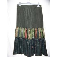 Lau Rie - Size: 32 - Green - Long skirt