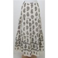 Laura Ashley - Size: 12 - Cream / ivory - Gypsy skirt