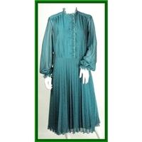 Lady Style - Size: 12 - Blue - Long dress Vintage Look