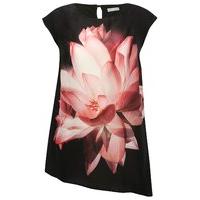 Ladies plus size short sleeve floral graphic print asymmetric tunic top - Black