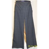 Laura Ashley Size 8 Navy Blue Checkered Laura Ashley - Size: XS - Blue - Trousers