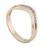 ladies 9ct gold diamond shaped wedding ring