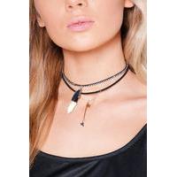 layered charm and feather detail choker black
