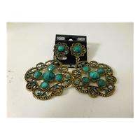 Large Earrings in Gold and Turquoise