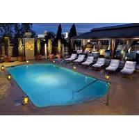 Le Parc Suite Hotel