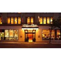 Le Square Phillips Hotel And Suites
