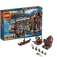 LEGO Lord of The Rings and Hobbit Lake-town Chase