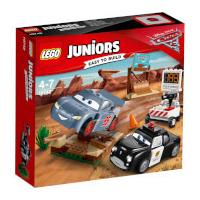 LEGO Juniors: Cars 3 Willy\'s Butte Speed Training (10742)