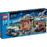 LEGO City Museum Break-in (60008)