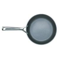 le creuset toughened non stick 20cm shallow frying pan