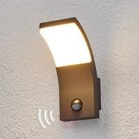 LED outdoor wall light Timm with motion detector