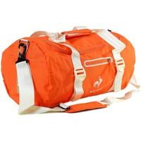 Le Coq Sportif Training Glaieul Barrel Nasturtium men\'s Sports bag in orange