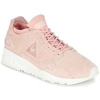 Le Coq Sportif LCS R FLOW W NUBUCK women\'s Shoes (Trainers) in pink