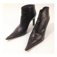 le silla size 55385 black leather stiletto heeled ankle boots