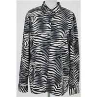 Leslie Fay, size 16 black & grey zebra stripe blouse