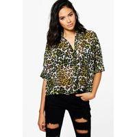 Leopard Print Crop Pocket Shirt - green