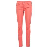 Le Temps des Cerises 212 women\'s Skinny Jeans in pink