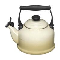 le creuset traditional kettle cream 21l