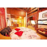 Lijiang Caicaijia Inn