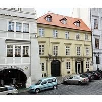 Little Town Budget Hotel