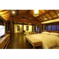 Lijiang Banxicaotang Inn