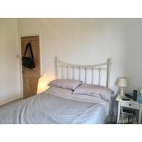 light and airy double bedroom in brixton