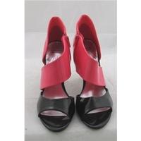 Limited Collection, size 5 pink, black & cream evening sandals