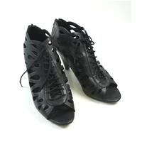 Limited Collection - Size: 6.5 - Black - Heeled shoes