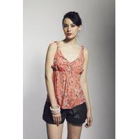 liquorish coral blossom frill top