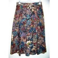 Liberty - Size: 14 - Multi-coloured - Calf length skirt