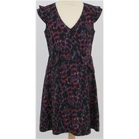limited collection size 12 black red mix print dress
