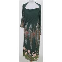 Lie size large green patterned dress