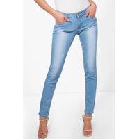 light wash 5 pocket skinny jeans blue