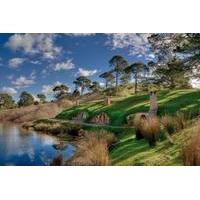 \'Lord of the Rings\' Hobbiton Movie Set Tour