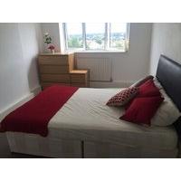 lovely double room in bromley available now with special offer