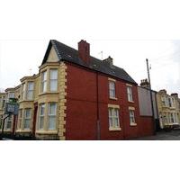 Lovely refurbished house on edge of city centre
