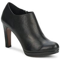 Lola Cruz MADRID women\'s Low Boots in black
