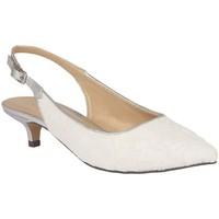 Lotus Kohar Womens Sling Back Shoes women\'s Shoes in white