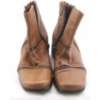 Lotus, size 3 brown leather ankle boots