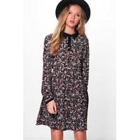 long sleeved printed shift dress black